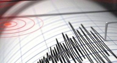 Son Dakika Az Önce Oldu Fena Sallandık Halk Evlerine Giremiyor Korkudan İşte AFAD'ın Açıklaması