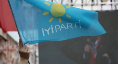 İYİ Parti, O Başkan Adayını Adaylıktan Geri Çekti