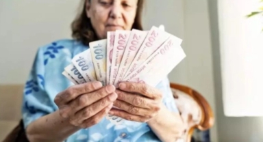 Emeklilere müjde! İkramiye ödemesi hesaplara yatacak