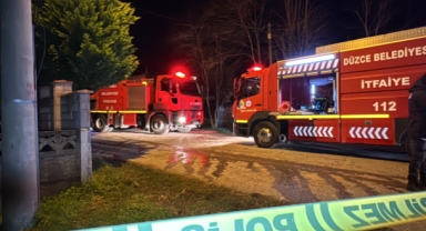 52 yaşındaki kadın alevlerin arasında can verdi