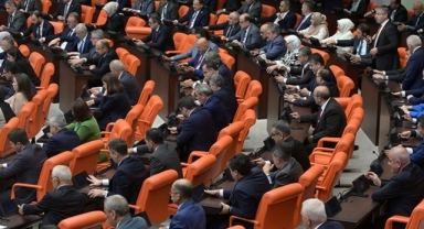 AK Parti'nin Meclis'teki milletvekili sayısı geriledi