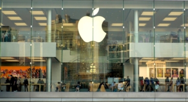 Apple yönetiminde dev değişiklik