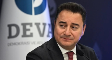 Babacan'a cuma provokasyonu