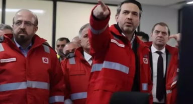 Bakan Bayraktar'dan kritik ziyaret