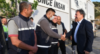 Bornova’da 7/24 temizlik