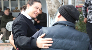 Efes Selçuk Belediyesi Emekli Efeslim Kart ile 1000 TL destek olacak