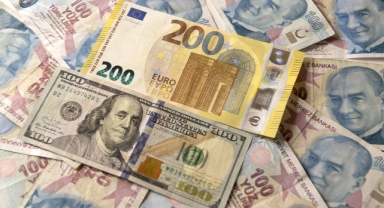 Euro 32 liranın üzerinde dolar zirveye yakın!