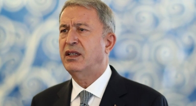 Hulusi Akar'dan terörle mücadele mesajı