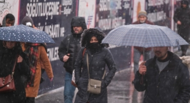İstanbul'da kar başladı