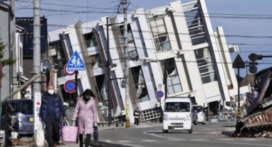 Japonya depreminde can kaybı 100'ü aştı