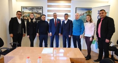 Kemer Belediye Başkanı Necati Topaloğlu’ndan KETOB VE KEMİAD’a ziyaret