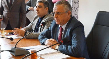 Kemer Belediyesi'nde Yeni yılın ilk meclis toplantısı yapıldı