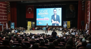 KONYA'NIN AKŞEHİR İLÇESİNDE ÖĞRENCİLERE “SINAV KAZANDIRAN TAKTİKLER” ANLATILDI