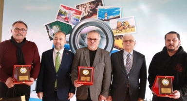 KÖRFEZİN İNCİSİ BURHANİYE FOTOĞRAF YARIŞMASI’NIN ÖDÜLLERİ SAHİPLERİNİ BULDU
