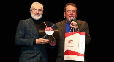 KÜÇÜKÇEKMECE’DE NÂZIM’A SAYGI GECESİ