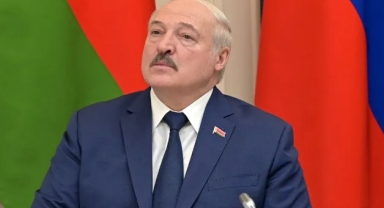 Lukaşenko kendisine ömür boyu dokunulmazlık tanıdı