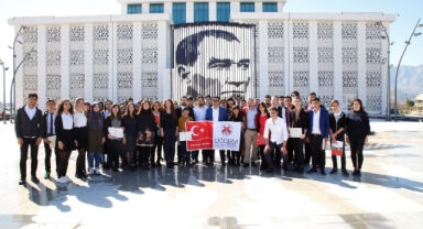 Ödüllü Döşemealtı Gençlik Meclisi Projesi DÖGEM