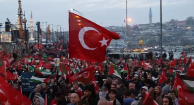 On binlerce vatandaş şehitler ve Filistin için bir araya geldi
