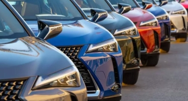 Otomobil fiyatları yeni yılda artacak mı