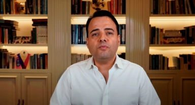 Özgür Demirtaş'tan Hafize Gaye Erkan'a tepki