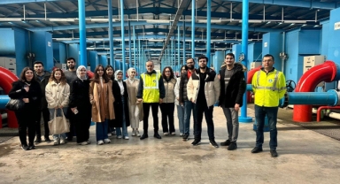 Sakarya Büyükşehir’in tesisleri üniversite öğrencilerinin dersine konu oldu