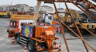 SİBİRYA’DAN YOLA ÇIKTI  İSTANBUL’A KAR GELİYOR