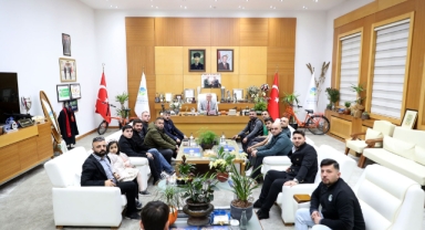 Tatangalar’dan Ekrem Yüce’ye tam destek: “Sakarya spor’umuz omuz omuza daha güzel yarınlara…”