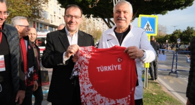 Uluslararası 14. Adana Kurtuluş Yarı Maratonu rekor katılımla gerçekleşti