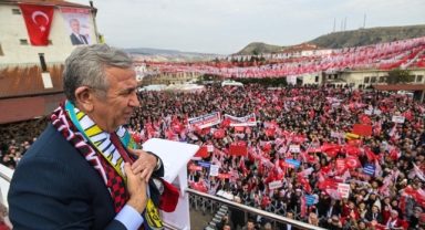Ankara Büyükşehir Belediye Başkan Adayı Mansur Yavaş baba ocağı Beypazarı’nda