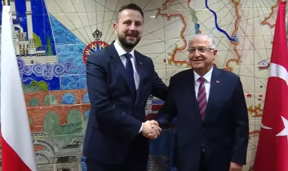 Bakan Güler Polonyalı mevkidaşı ile görüştü