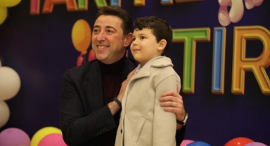 BANDIRMA'DA YARI YIL ŞENLİĞİ TÜM COŞKUSUYLA BAŞLADI