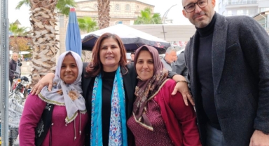 BAŞKAN ÇERÇİOĞLU GERMENCİK PAZARI’NDA VATANDAŞLARLA BİR ARAYA GELDİ