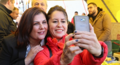 BAŞKAN ÇERÇİOĞLU'NA AYDIN EFELER SALI PAZARI'NDA SEVGİ SELİ