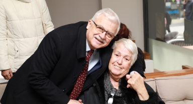 “BURHANİYE DEĞİŞİYOR VE GELİŞİYOR”