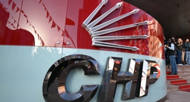 CHP’nin iki adayı değişti