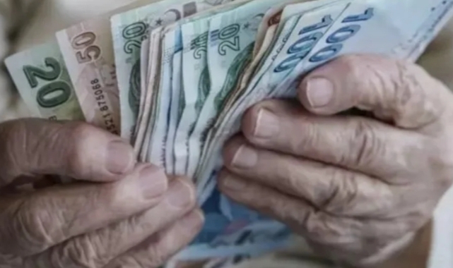 Esas tehlike emeklilerin maaş alamayacak olması