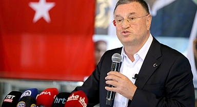 Gökhan Zan ve Haluk Levent'i yuhalattı