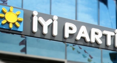 İYİ Parti'de istifa depremi