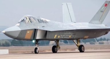 KAAN'ın ilk uçuşu dünyada büyük ses getirdi