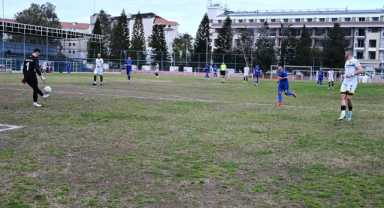 Kemer Belediye Spor evinde beraberlikle yetindi