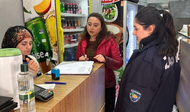 Kemer'de Zabıtadan denetim
