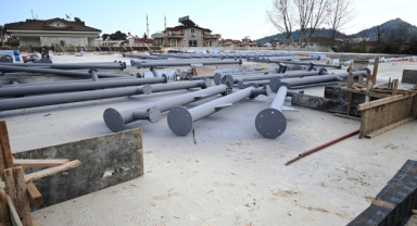 Kemer Göynük kapalı pazar yerinde çalışmalar sürüyor