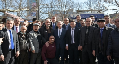 MANSUR YAVAŞ TAKSİ, DOLMUŞ VE ÇİÇEKÇİ ESNAFIYLA BULUŞTU