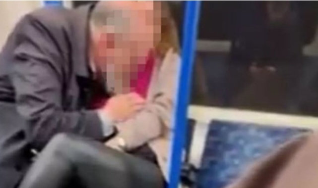 Metroda rezillik yaşlı adam ve genç kız
