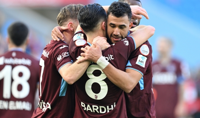 Trabzonspor, Adana Demirspor'u tek golle geçti