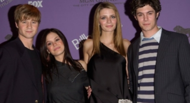 Yaş farkına rağmen gizlice aşk yaşamış!