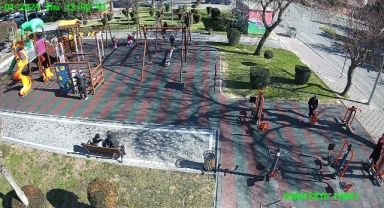 Akhisar’da parklar daha güvenli, aileler daha huzurlu olacak