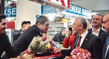 ANKARA’NIN BAŞKANINA SEVGİ SELİ 