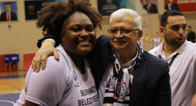 Aslan Yol Burhaniye Belediyespor Galibiyet Serisine Devam Etti