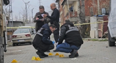 Başakşehir’de kaportacıya silahlı saldırı